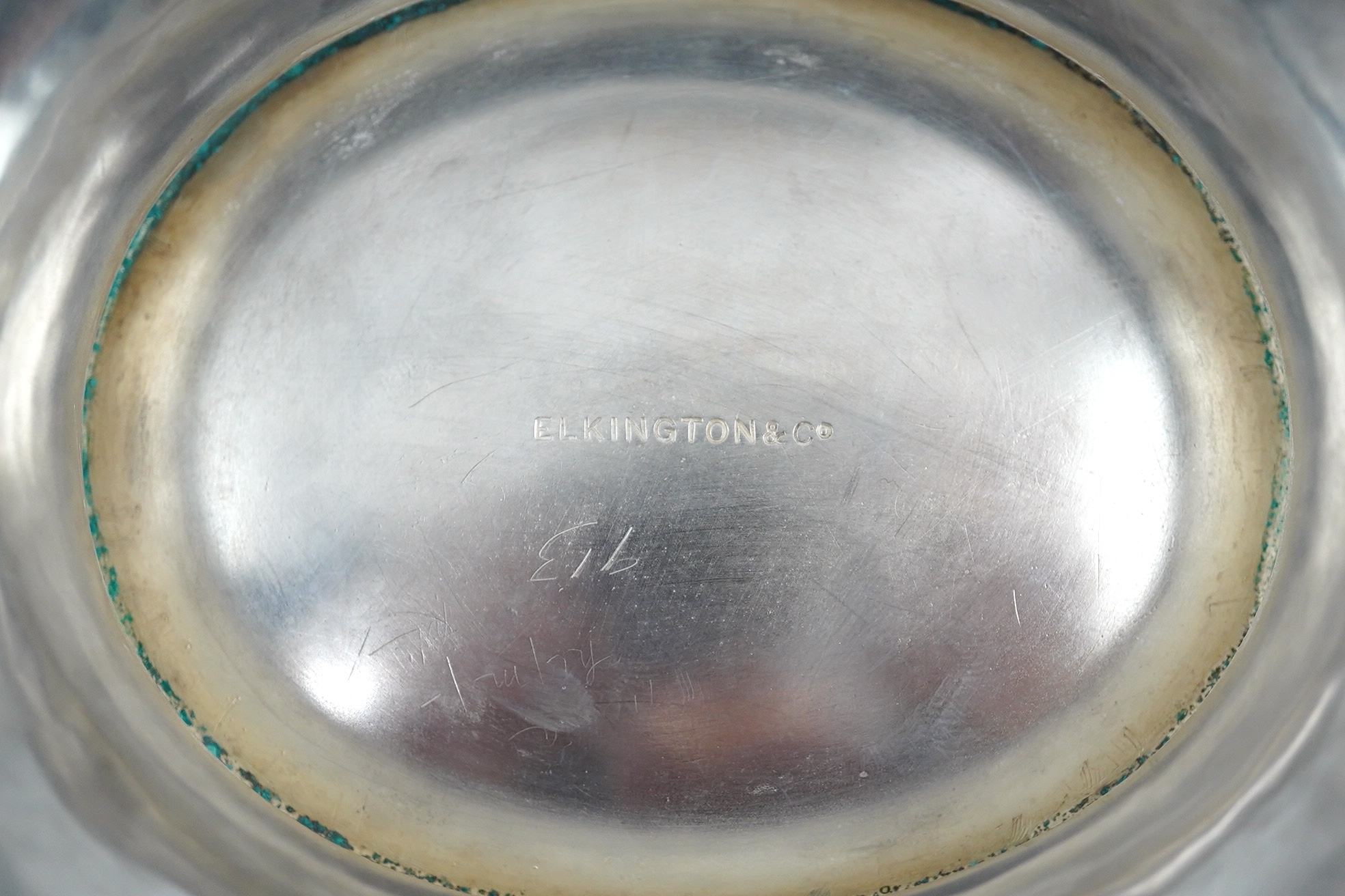 A late Victorian silver oval pedestal fruit bowl by Elkington & Co